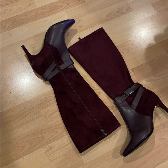 Calvin Klein Jemamine burgundy boots. - Picture 5 of 9